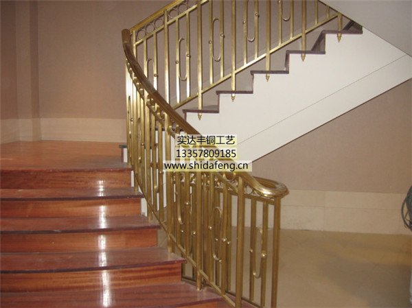 铜扶手铜楼梯实例三